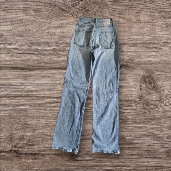 Hollister Ultra High Rise Dad Jean Baggy Size 0R 24/31 - Picture 2 of 7